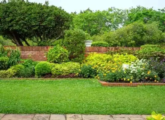 landscaping services Weedsport